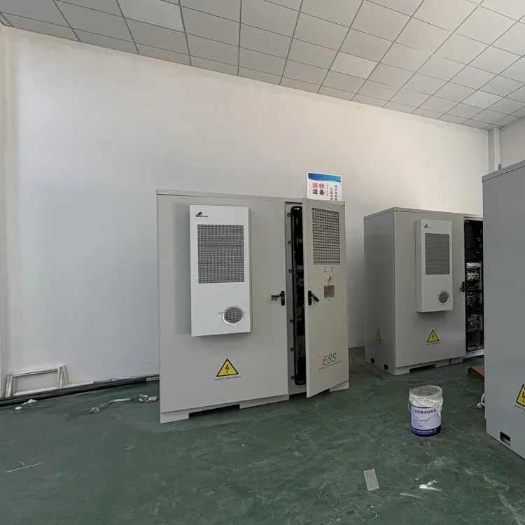 Vanuatu 9-input and 1-output photovoltaic combiner box
